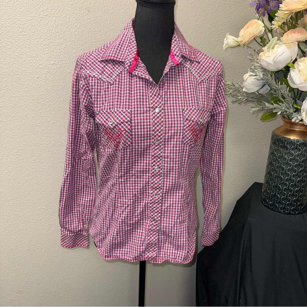 Roughstock Pink Plaid Western Snap Shirt Embroidered Cowgirl S